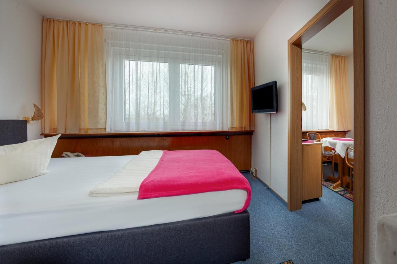 Hotel Horizont Gmbh 노이브란덴부르크 외부 사진